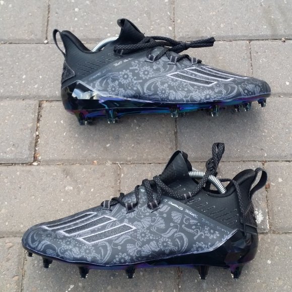 football shoes offer